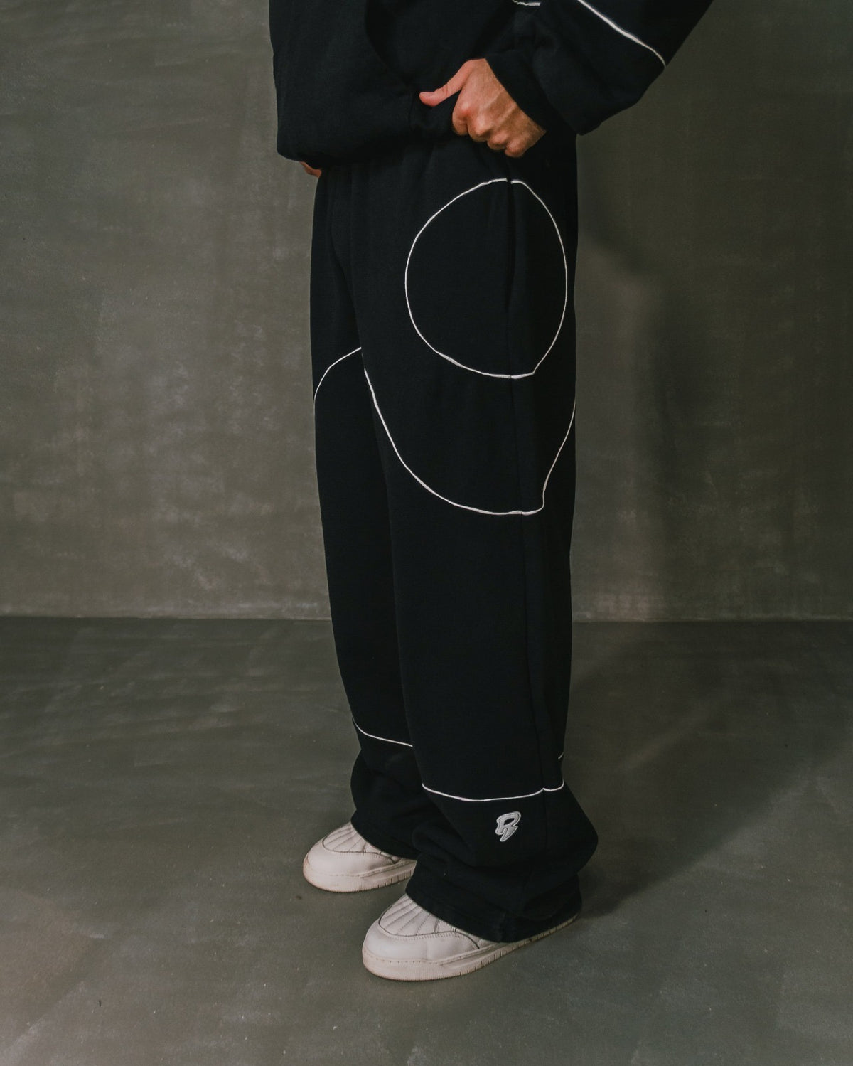 ORBIT SWEATPANTS