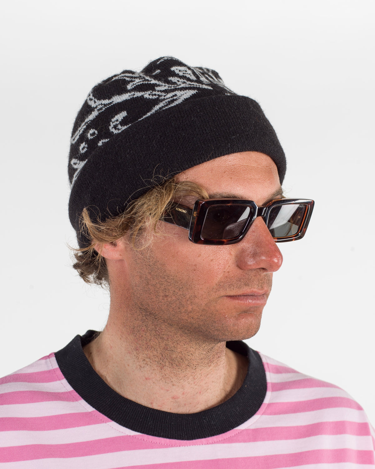 VINTAGE BAROQUE BEANIE