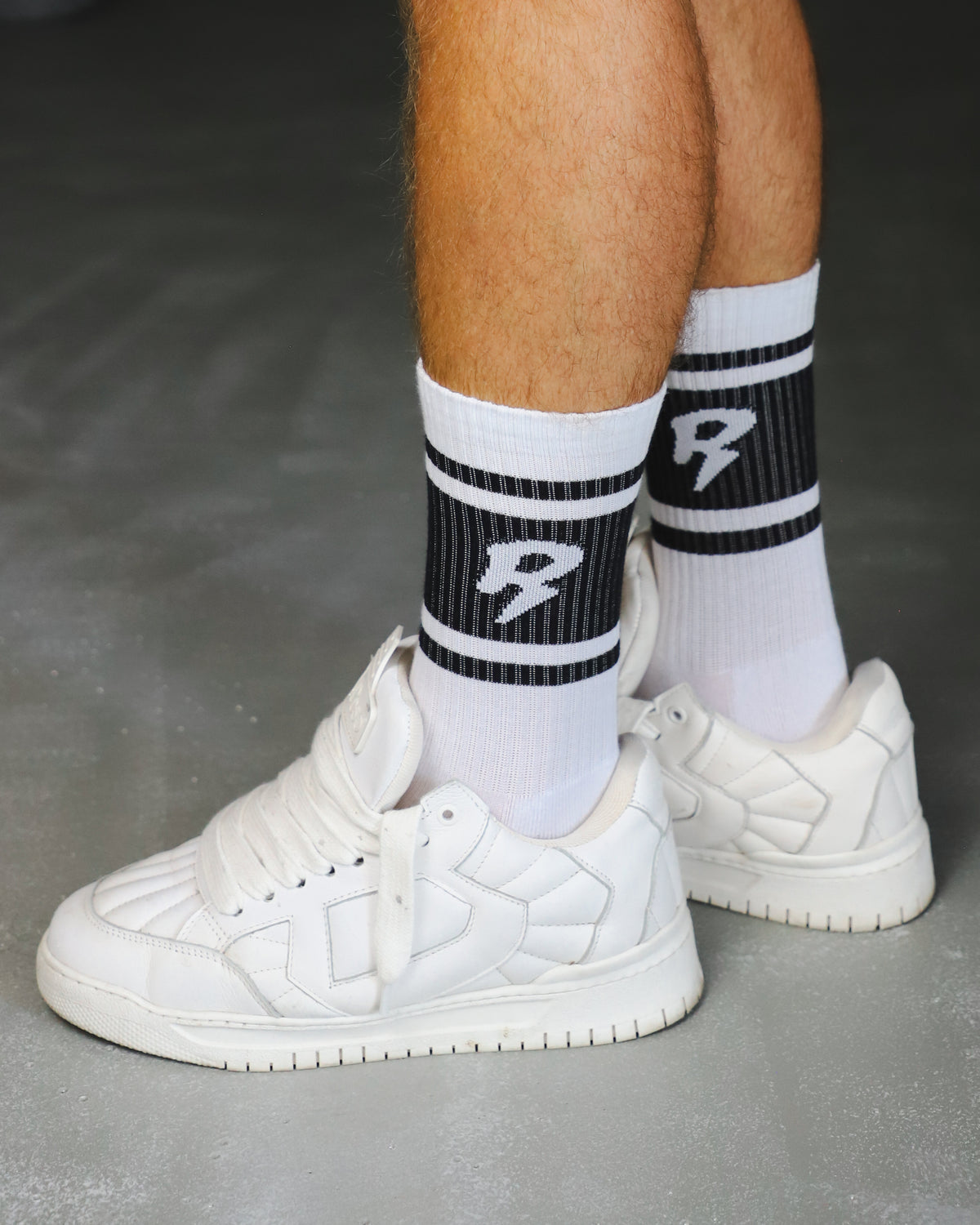 REFLECT SOCKS BLACK 