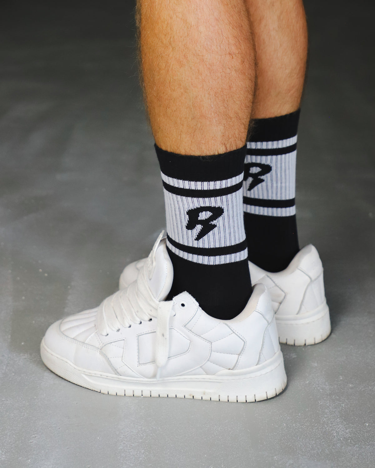 REFLECT SOCKS BLACK 