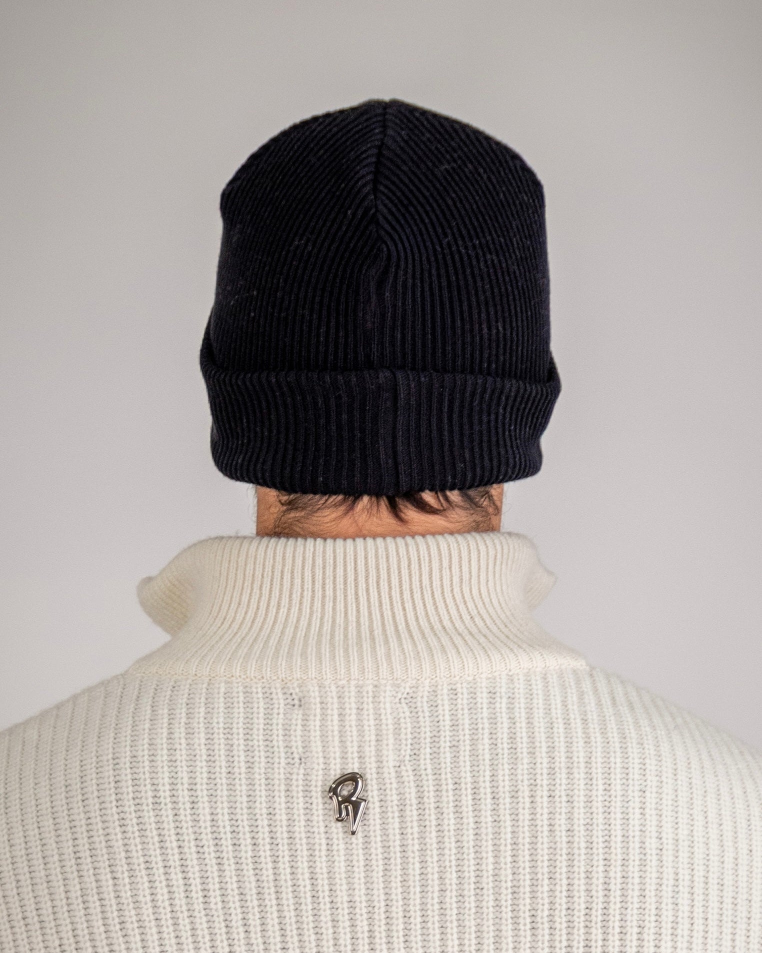SOFT WINTER BEANIE BLACK