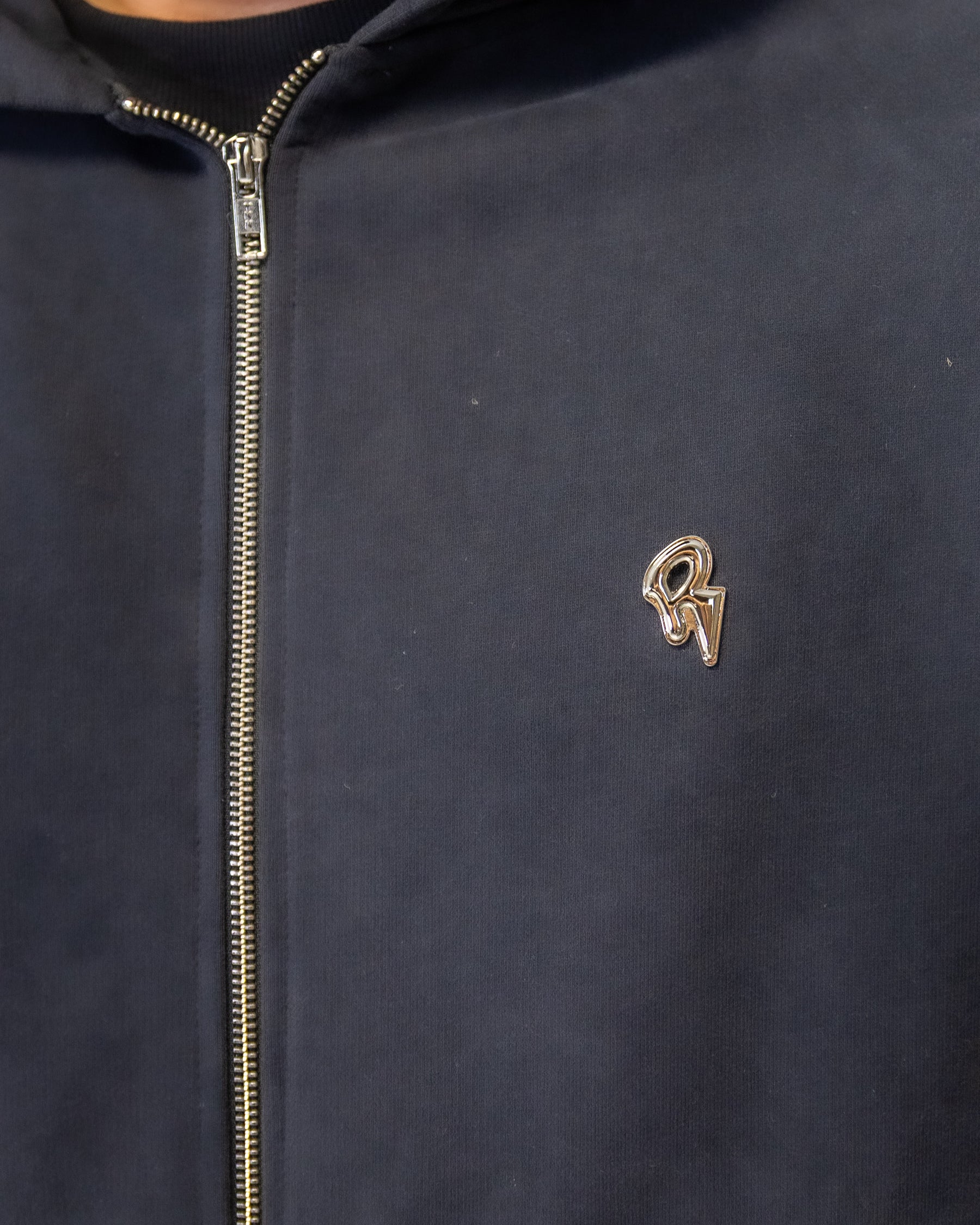 SHADOW ZIP-HOODIE